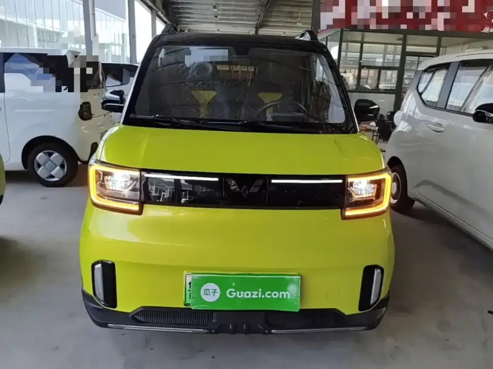 Wuling MINIEV