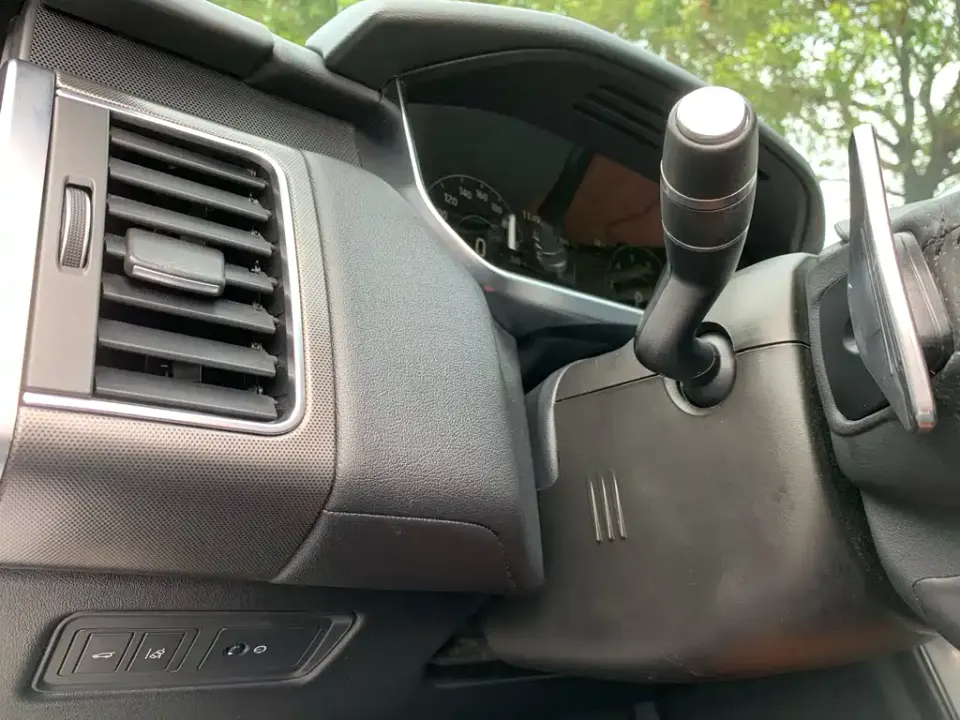 Land Rover Sport