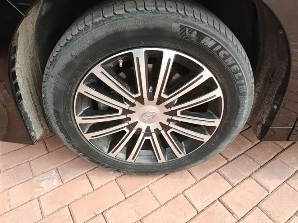 GAC Trumpchi M8