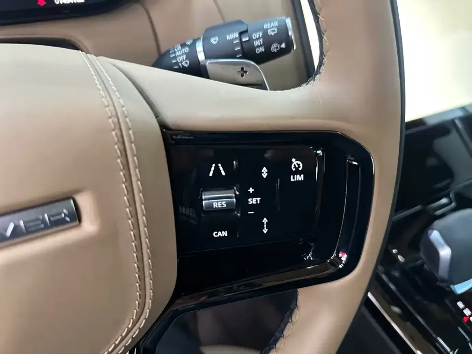 Land Rover Sport