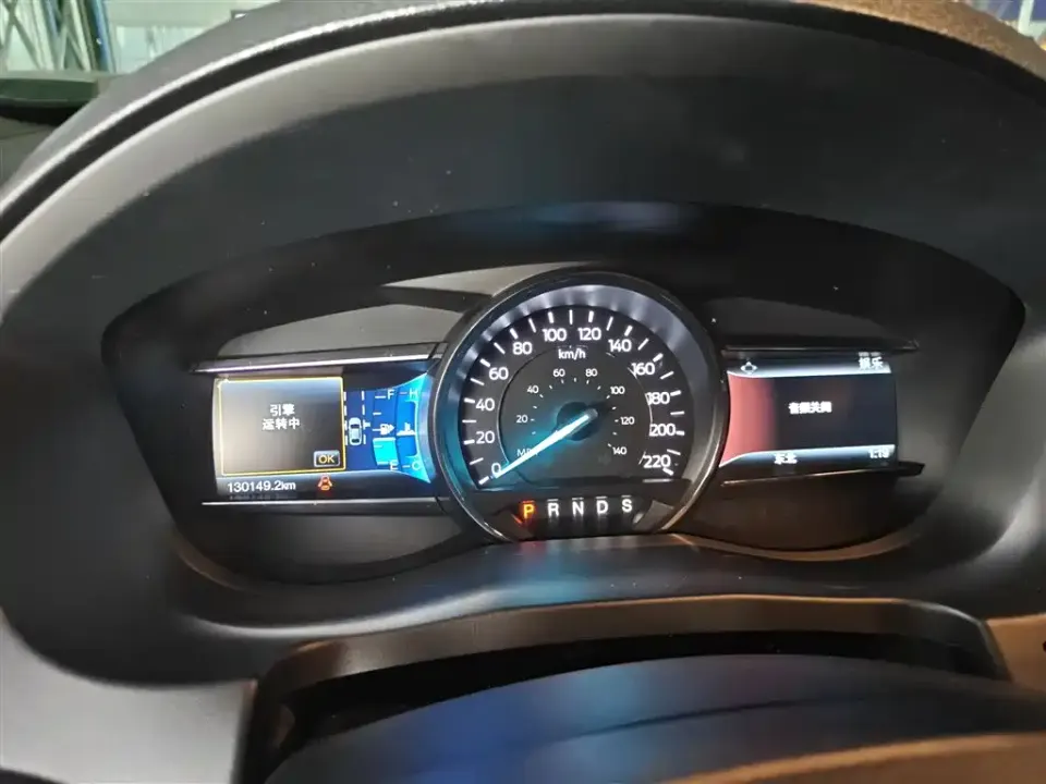 Ford Explorer (Import)