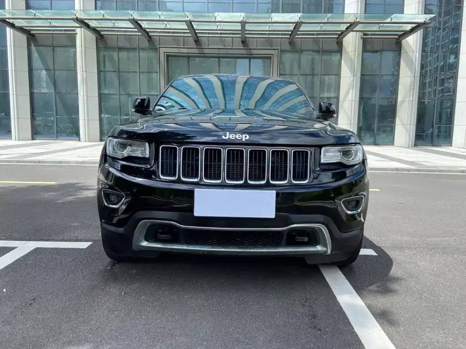Jeep Grand Cherokee (Import)