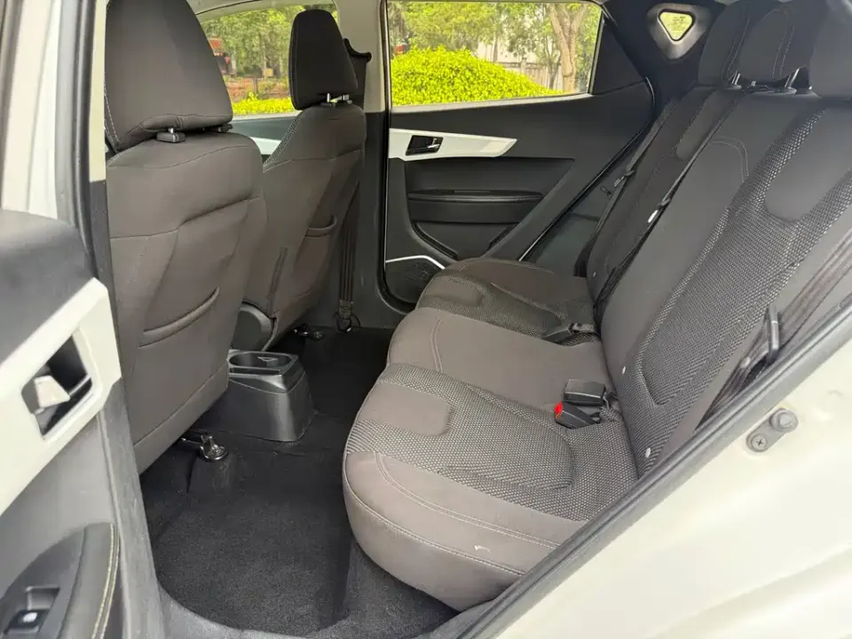JAC Refine S2