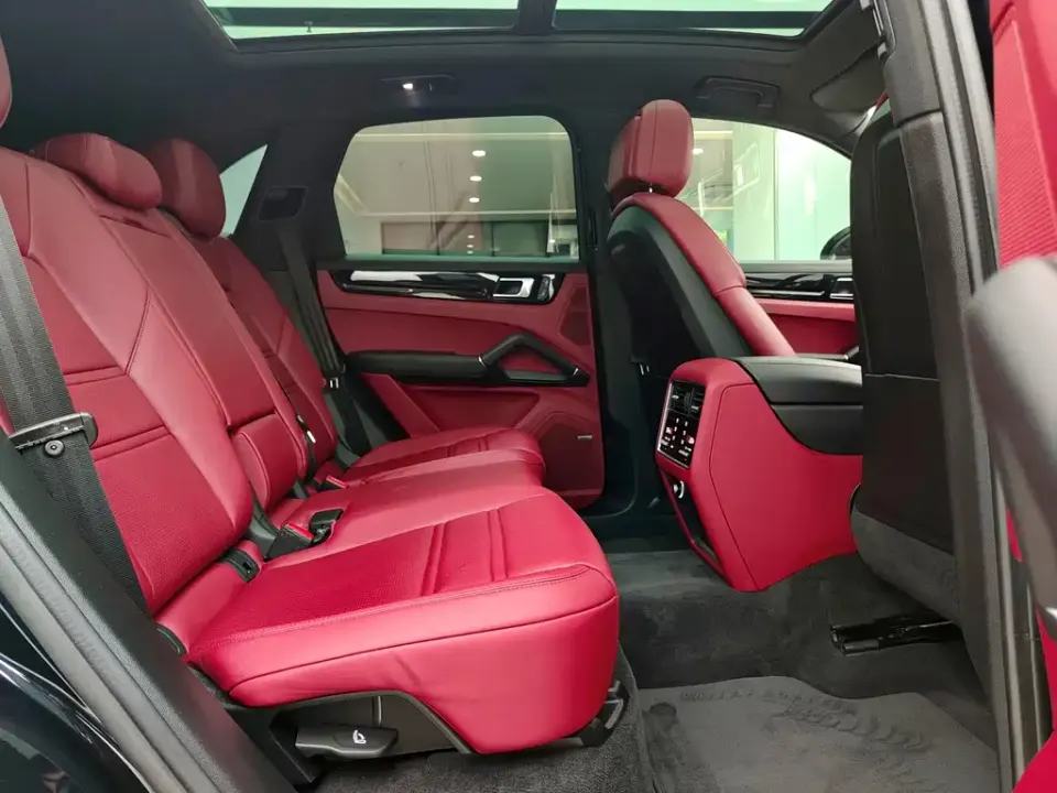 Porsche Cayenne Hybrid