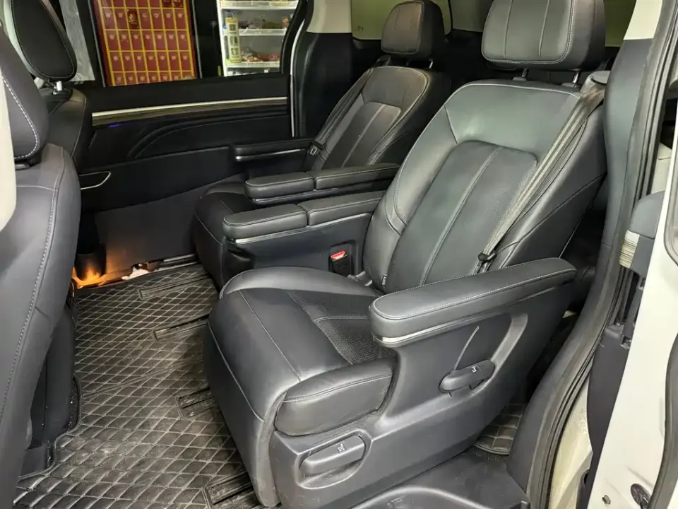 GAC Trumpchi M8