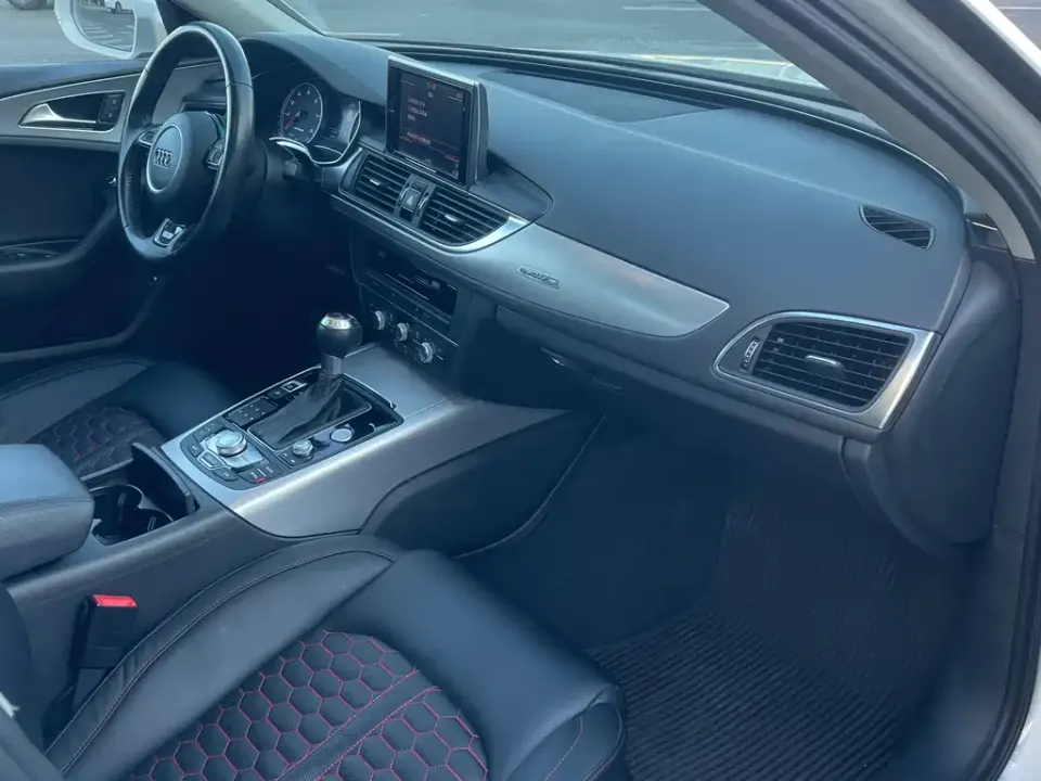Audi A6 (Import)