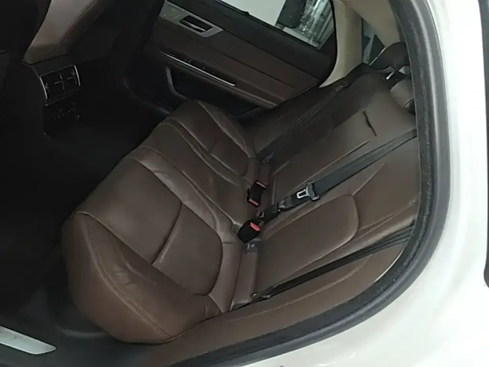 Jaguar XFL
