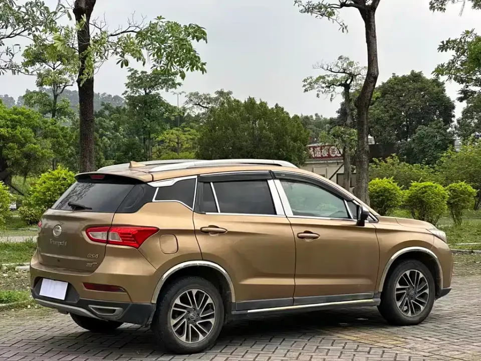 GAC Trumpchi GS4