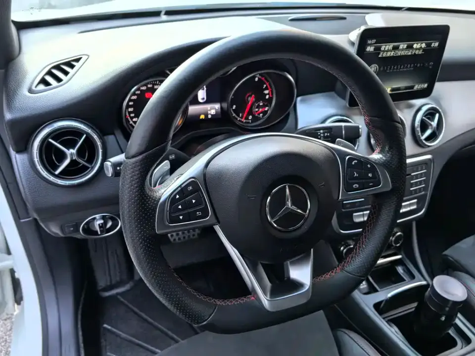 Mercedes-Benz CLA (Import)