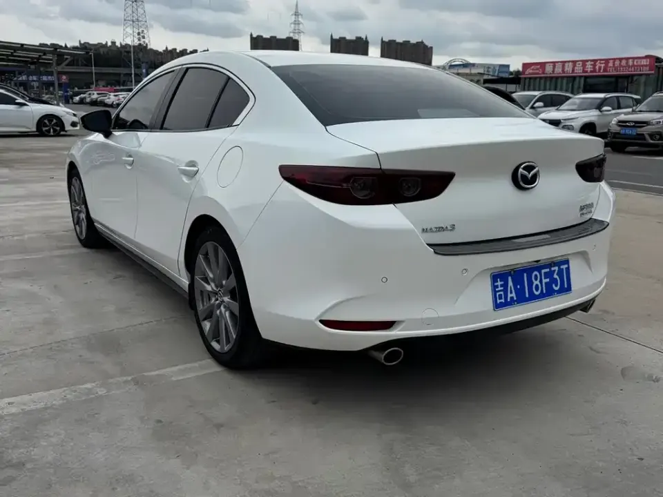 Mazda 3 Axela