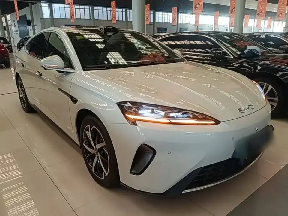 BYD Seal 07 DM-i