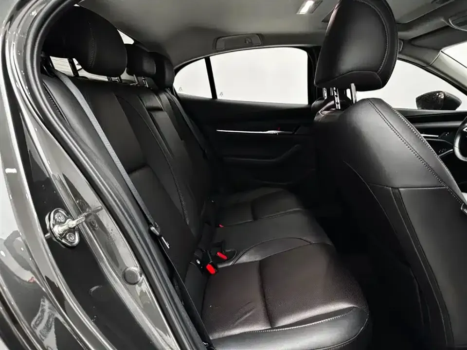 Mazda 3 Axela