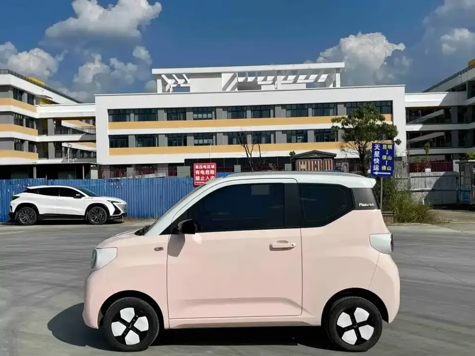 Wuling MINIEV