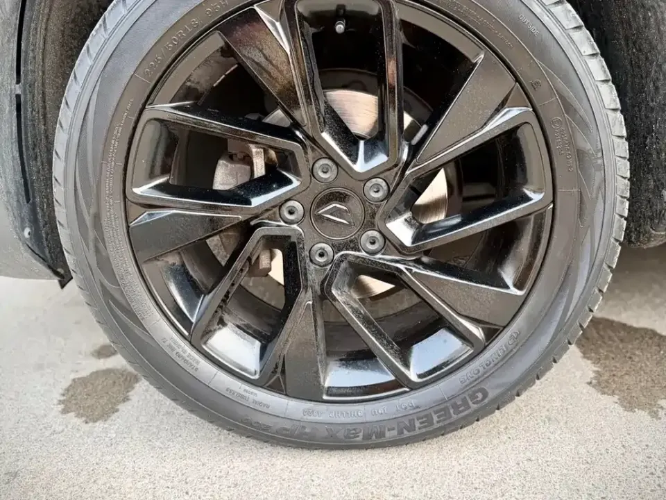 Jetta VS5