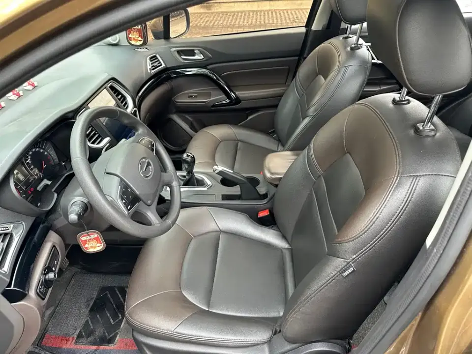 GAC Trumpchi GS4