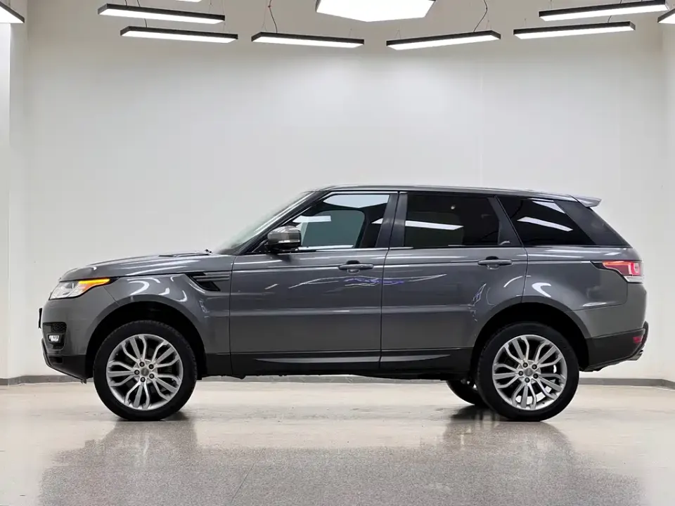 Land Rover Sport