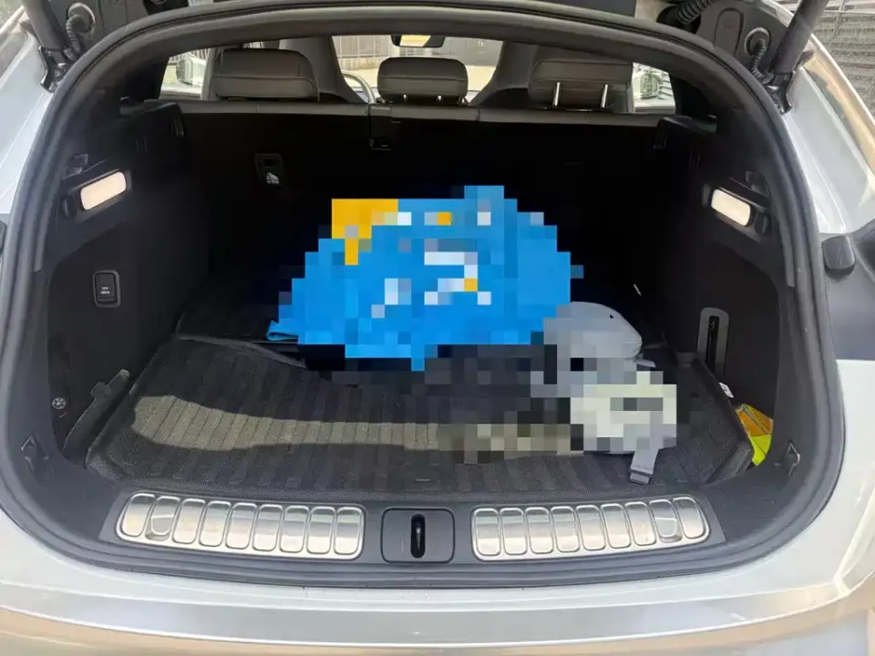 Nio ET5T
