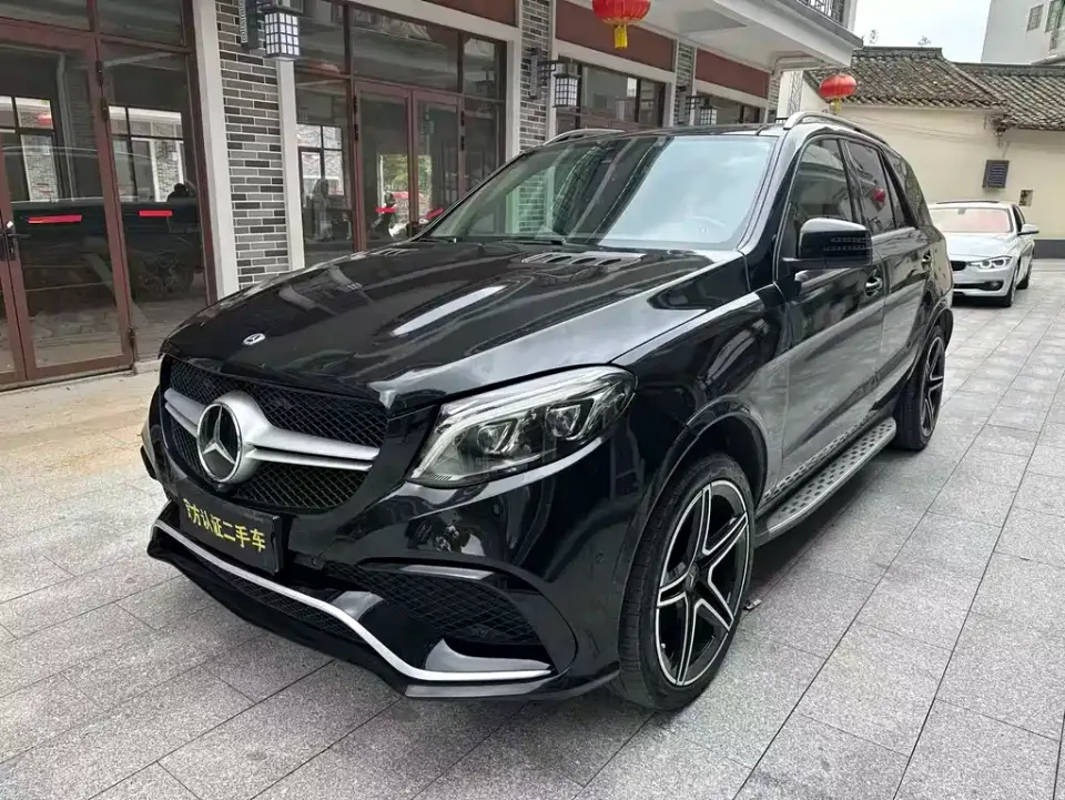 Mercedes-Benz M-Class