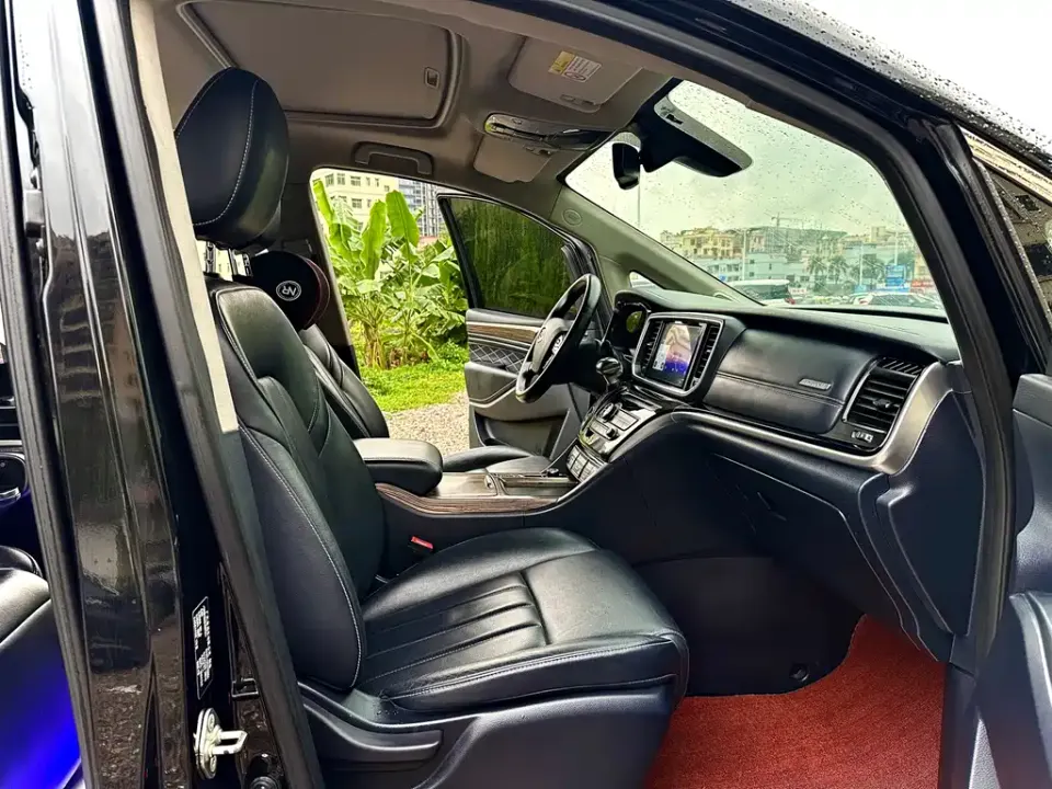 GAC Trumpchi M8