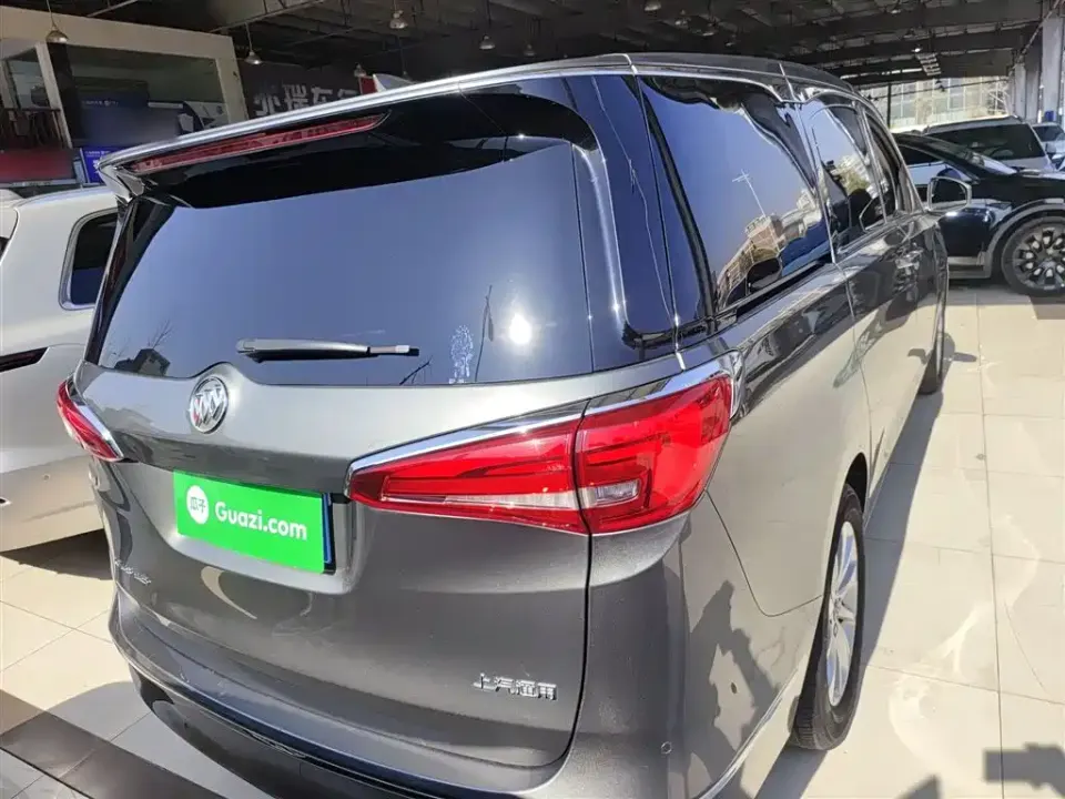 Buick GL8