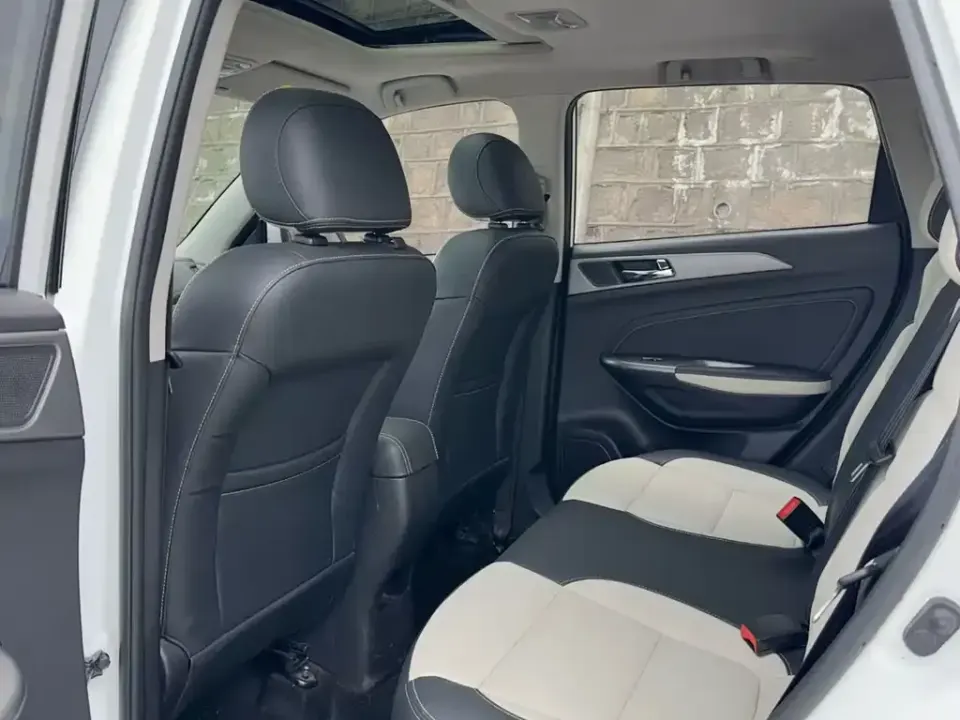 Changan CS35
