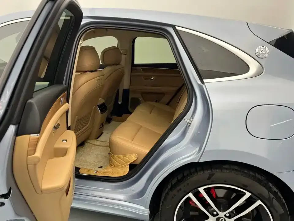 AITO AITO M5