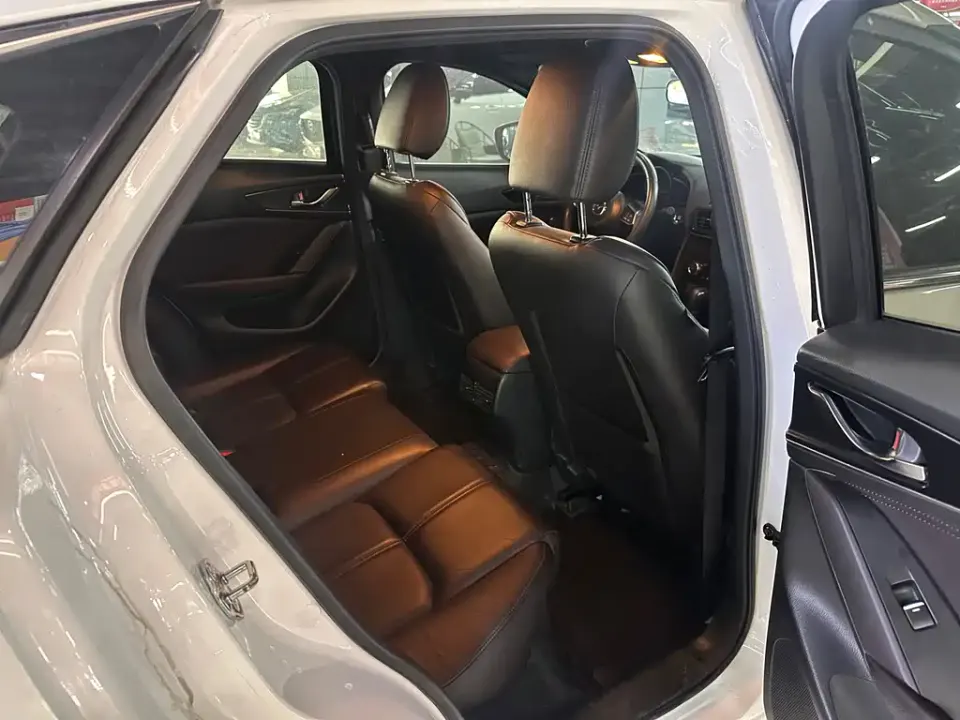 Mazda CX-4
