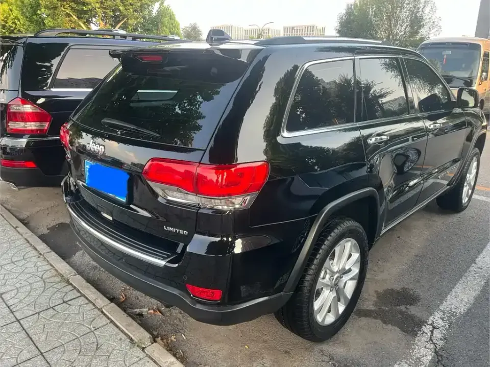 Jeep Grand Cherokee (Import)