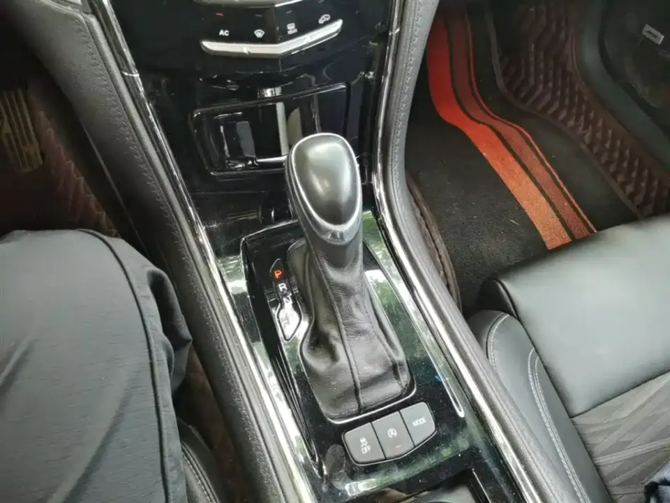 Cadillac ATS-L