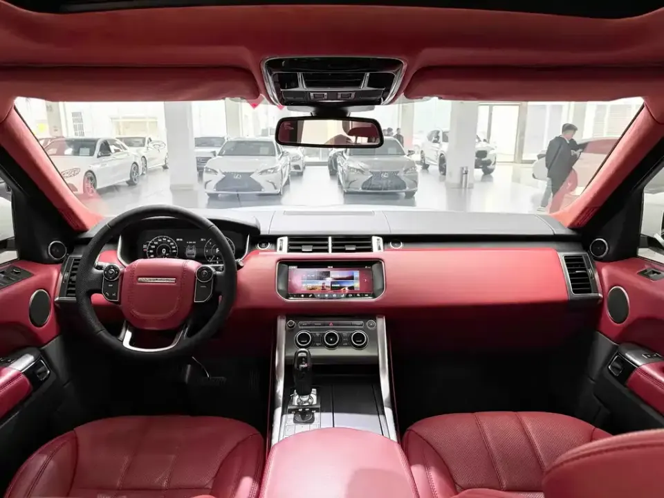 Land Rover Sport