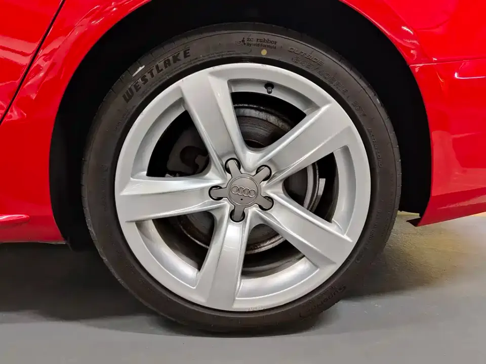 Audi A5 (Import)