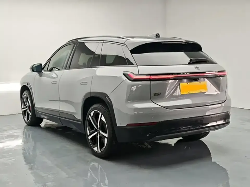 Nio ES7