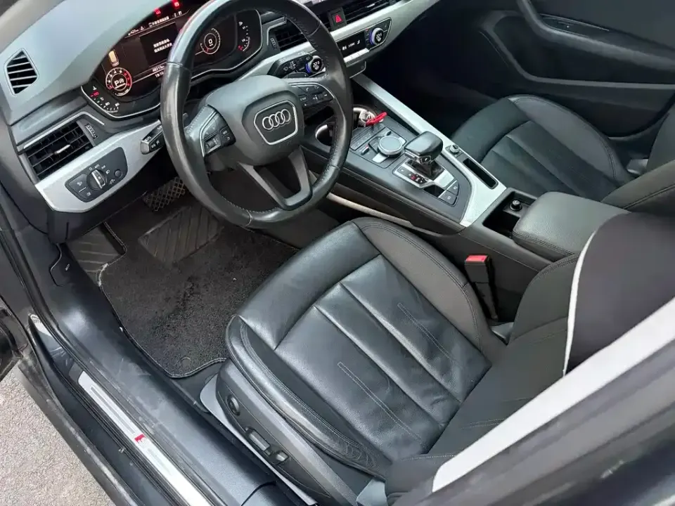 Audi A4 (Import)
