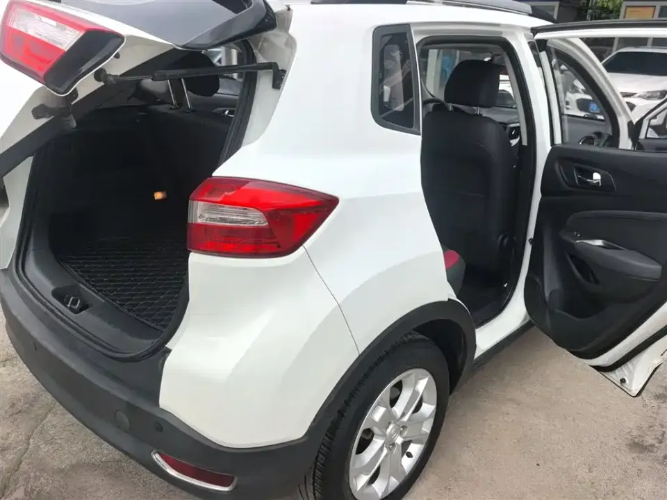 Changan CS15