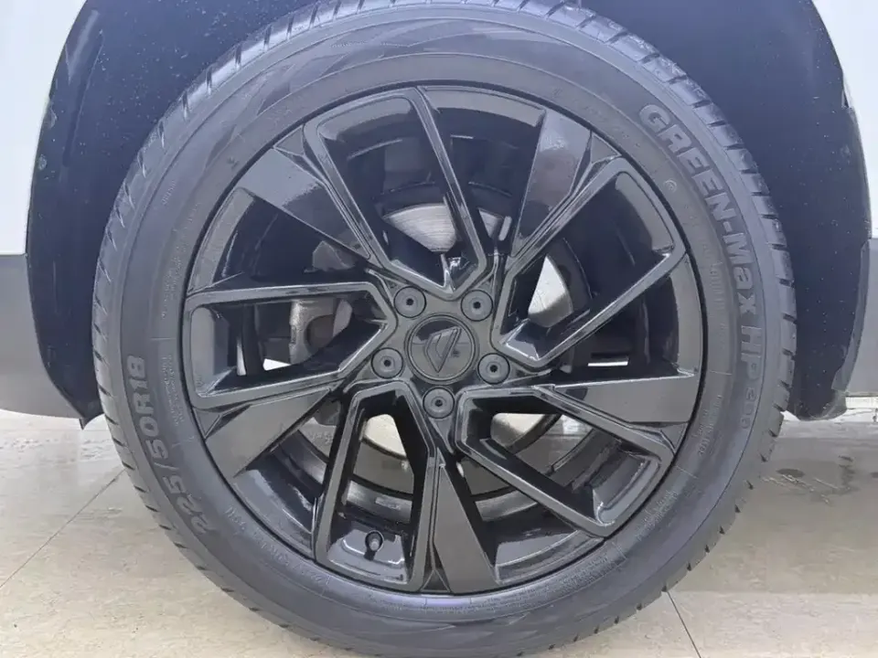 Jetta VS5