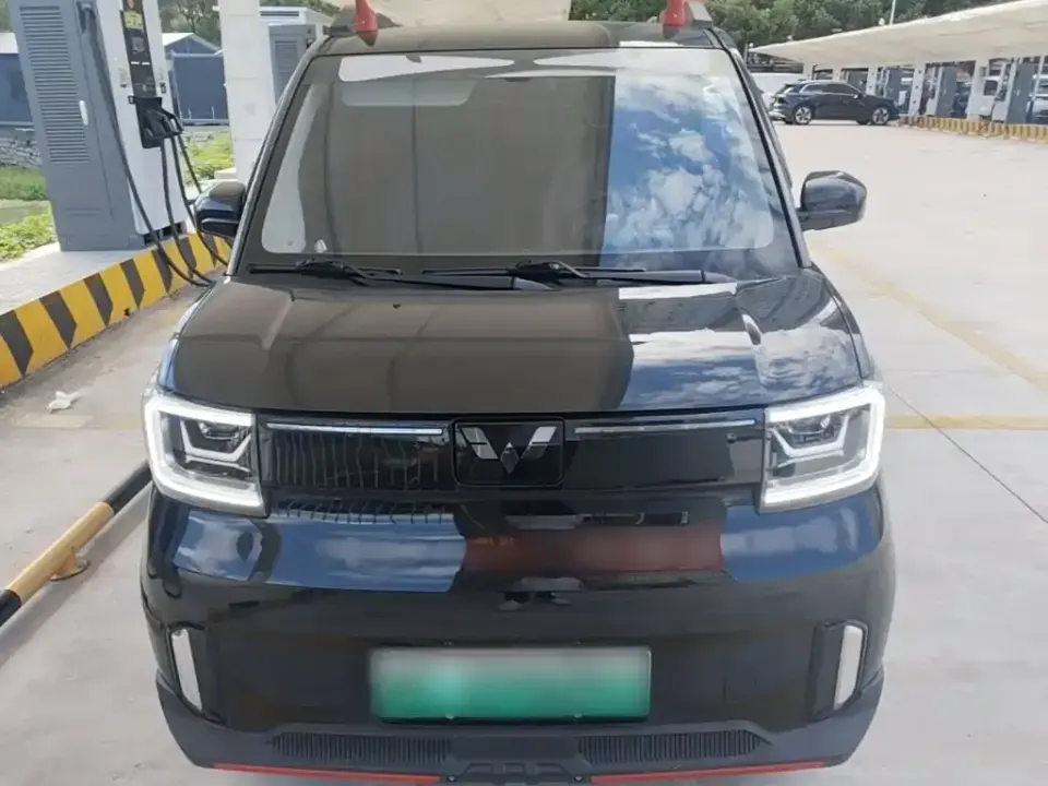 Wuling MINIEV