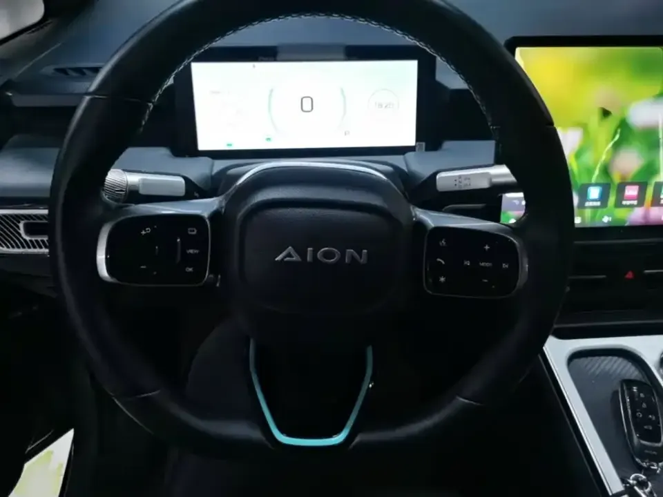 Aion AION Y