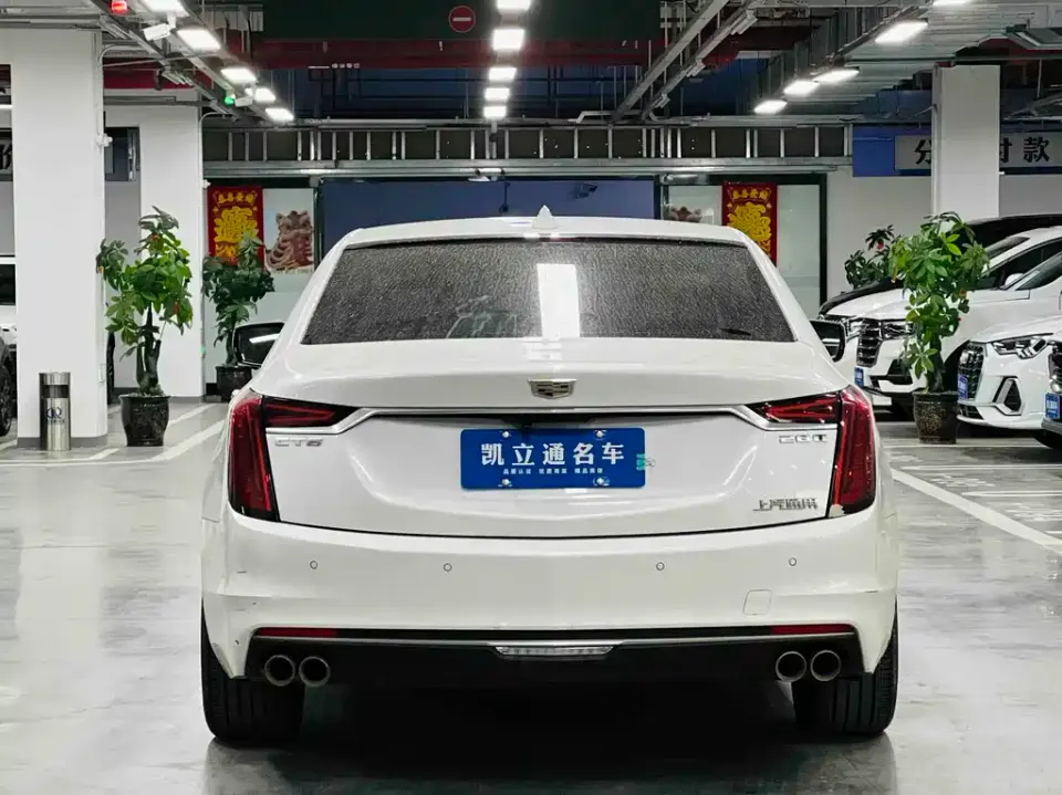 Cadillac CT6