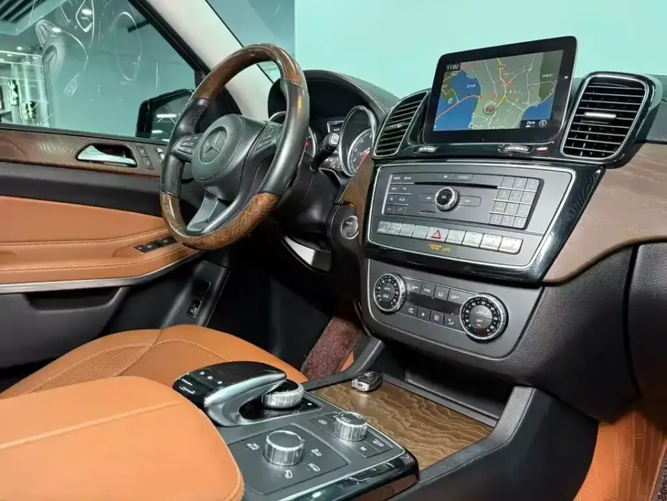 Mercedes-Benz GLS