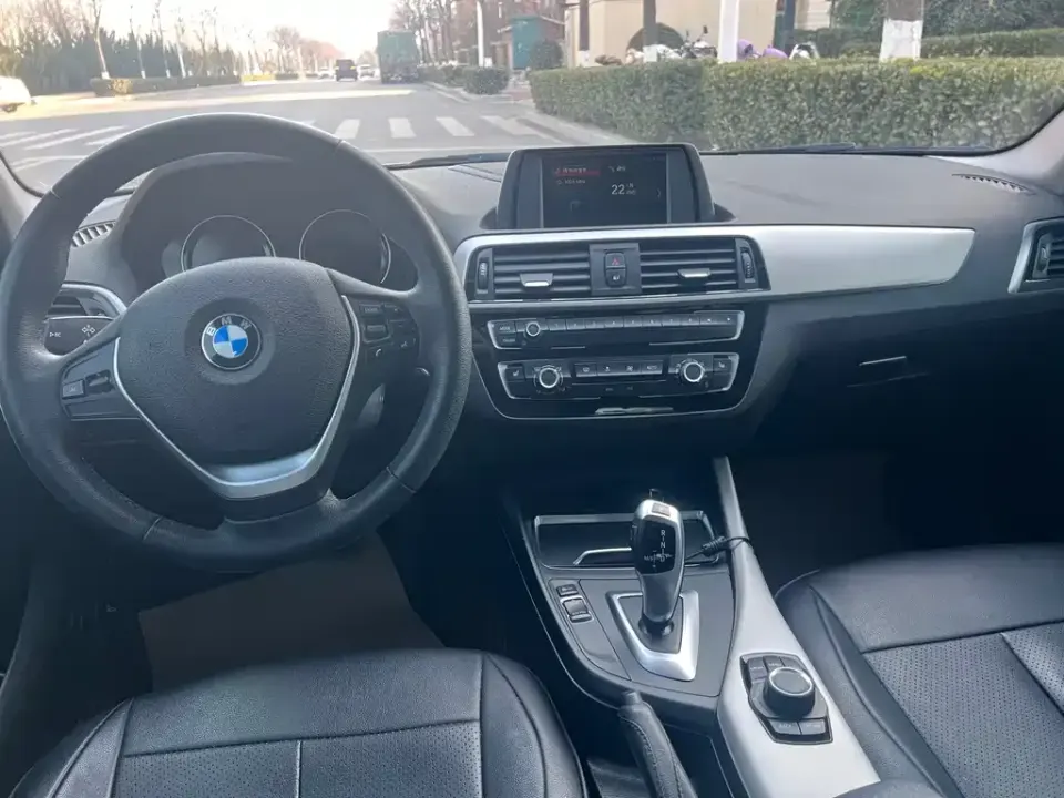 BMW 1 Series (Import)