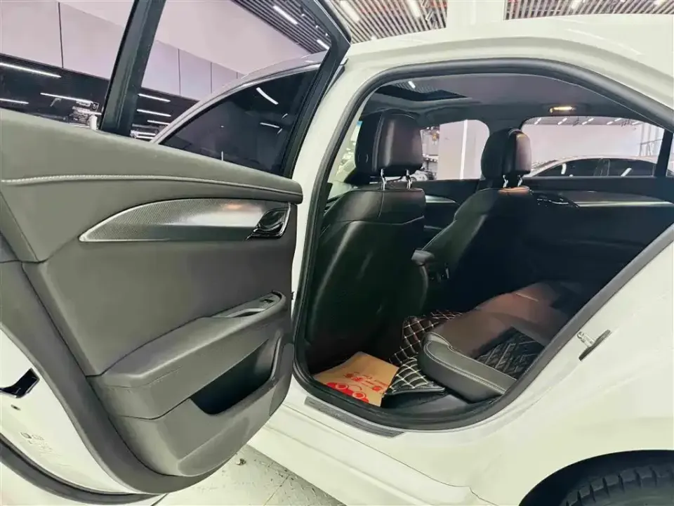 Cadillac ATS-L