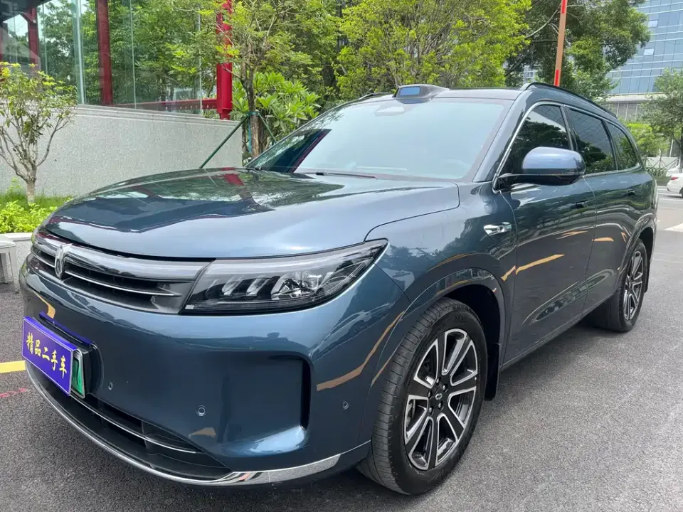 AITO M7
