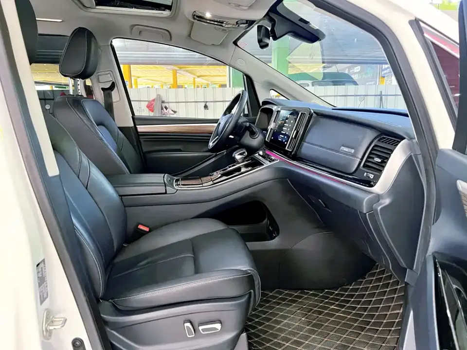 GAC Trumpchi M8