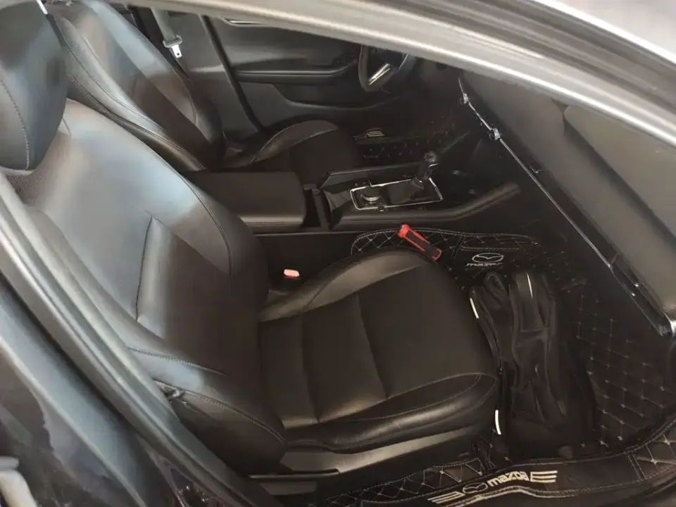 Mazda 3 Axela