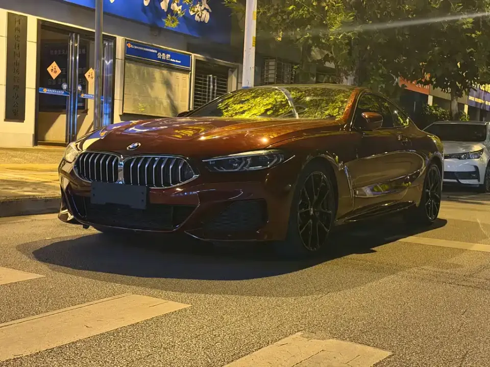 BMW 8 Series