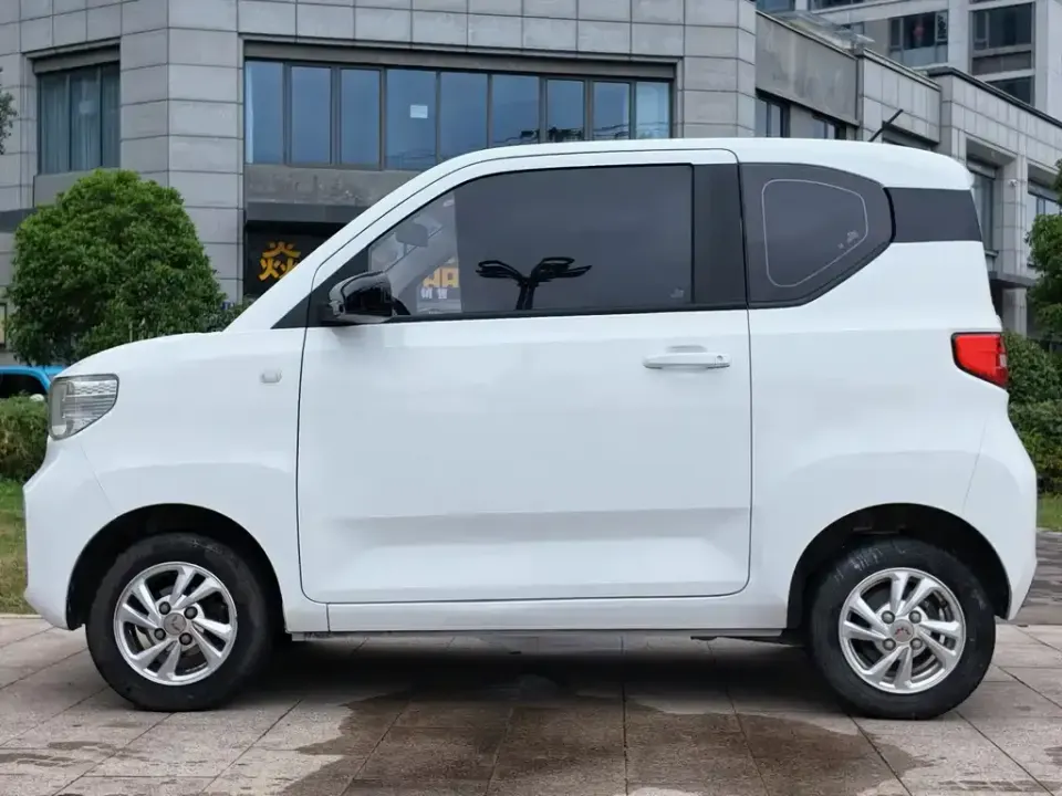 Wuling MINIEV