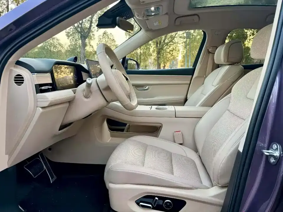 AITO AITO M5