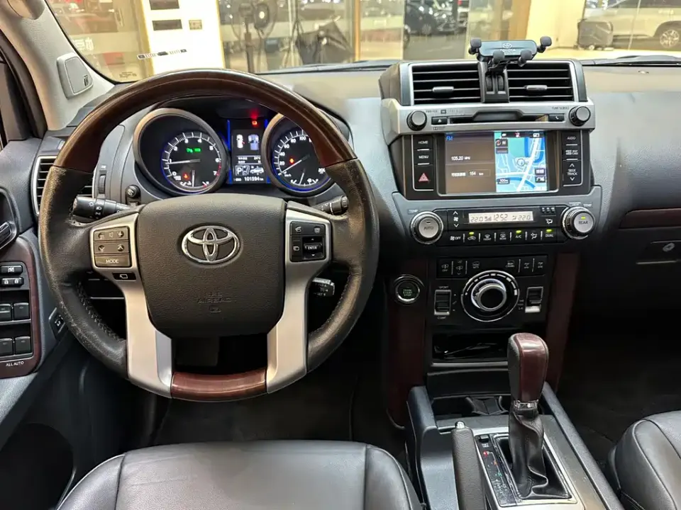 Toyota Prado
