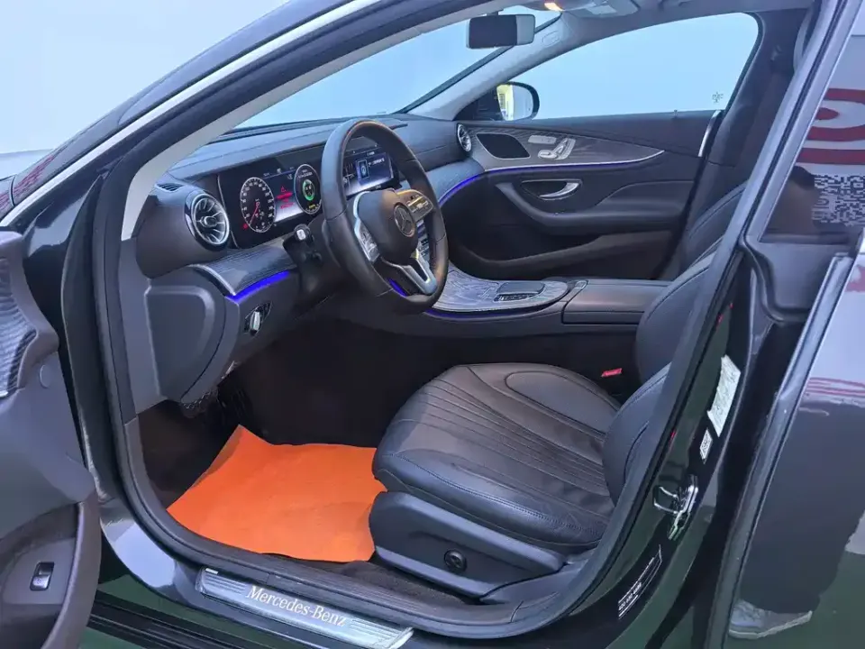 Mercedes-Benz CLS