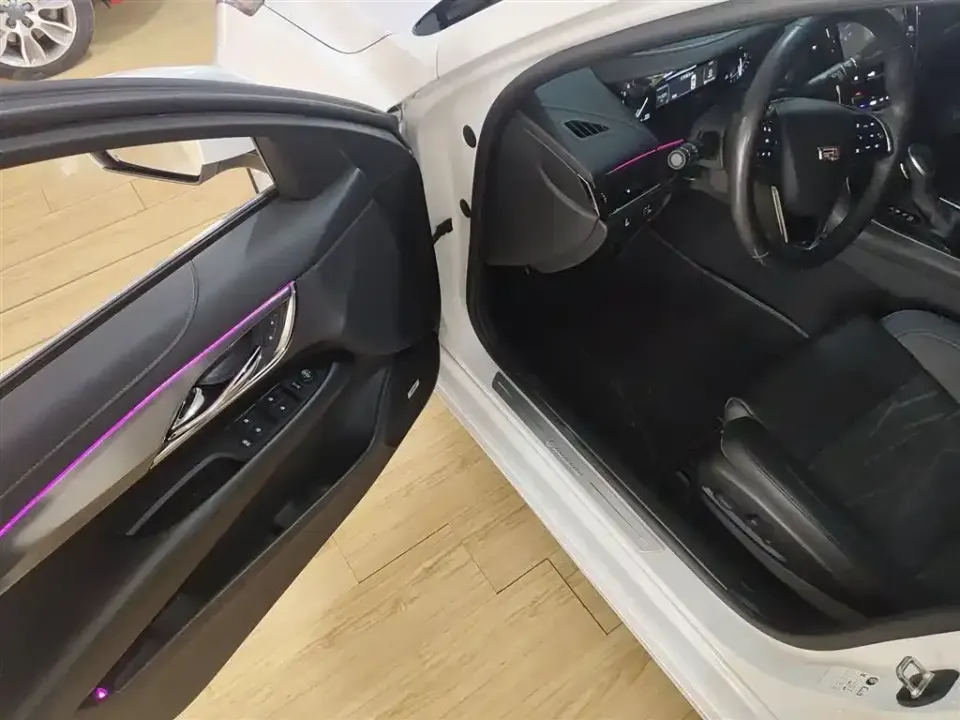 Cadillac ATS-L